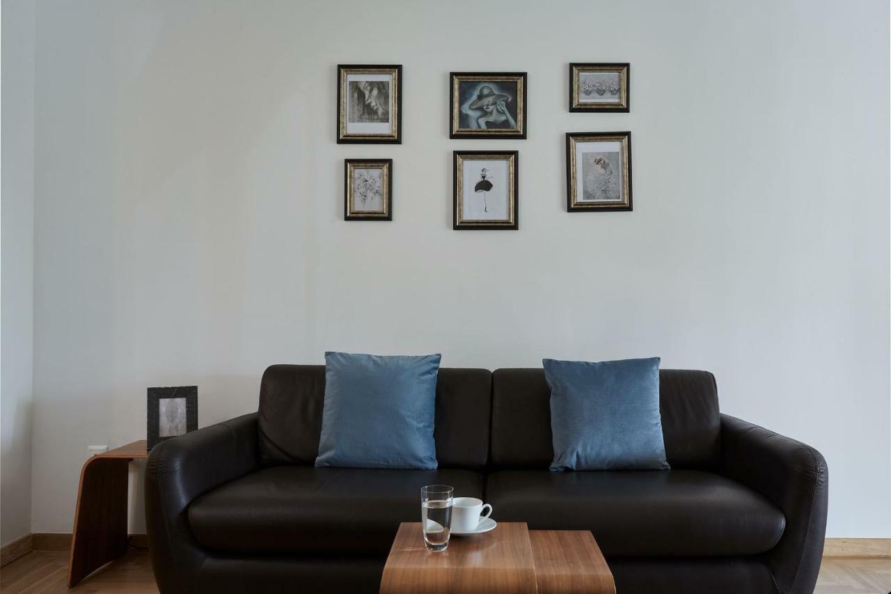 אתונה Chic One Bd Apartment With Hilton View מראה חיצוני תמונה